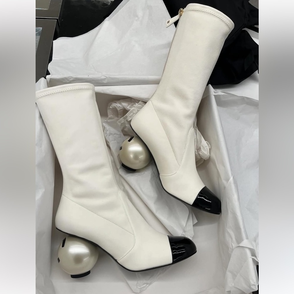 CHANEL White and Black Heeled Boots - Picture 2 of 6